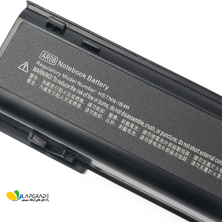 برچسب مشخصات فنی و پارت نامبر AR08XL روی پشت باتری لپ تاپ اچ پی 8 سلول 4400mAh با ولتاژ 14.4 ولت - سازگار با 707614-141 و HSTNN-C77C